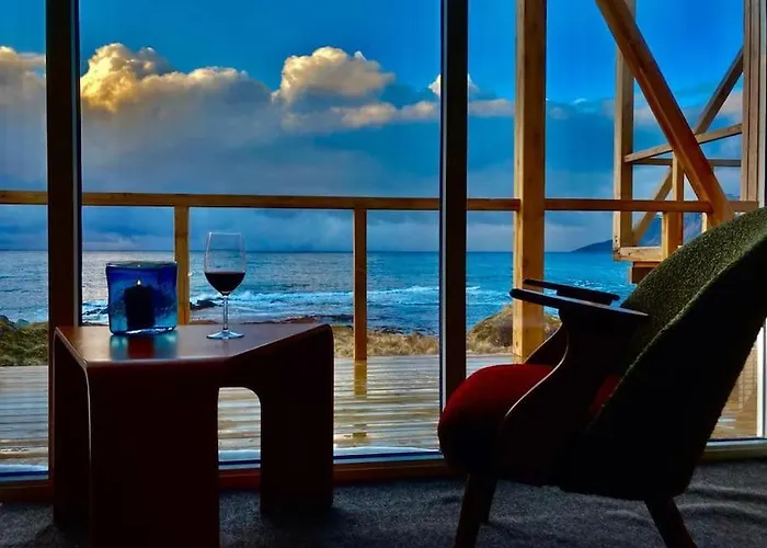 Where The Ocean Meets Land Leilighet *